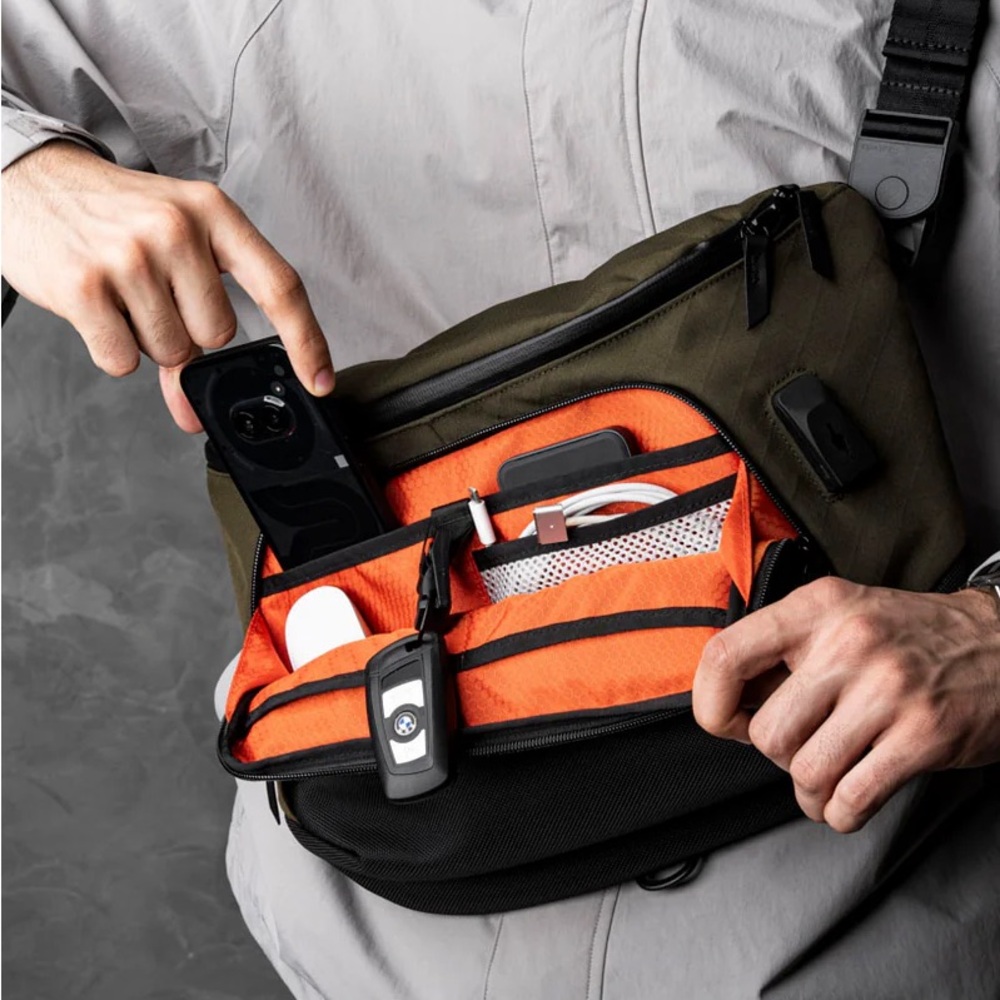 ALPAKA Bravo Sling Max V2 | Army Green Axogrid 300D w/Blood Orange Interior NWT* - Picture 12 of 16
